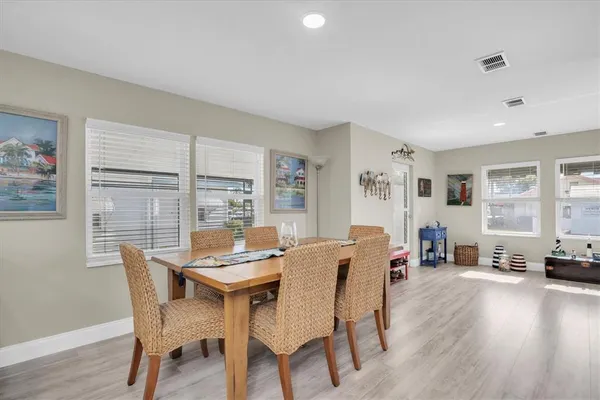 $199,000 | 355 King Palm Street, Largo, FL 33770