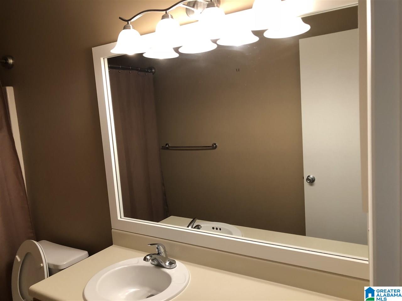 612 Paradise Isle, Unit 612 Riverside, AL 35135 - Photo 28 of 35
