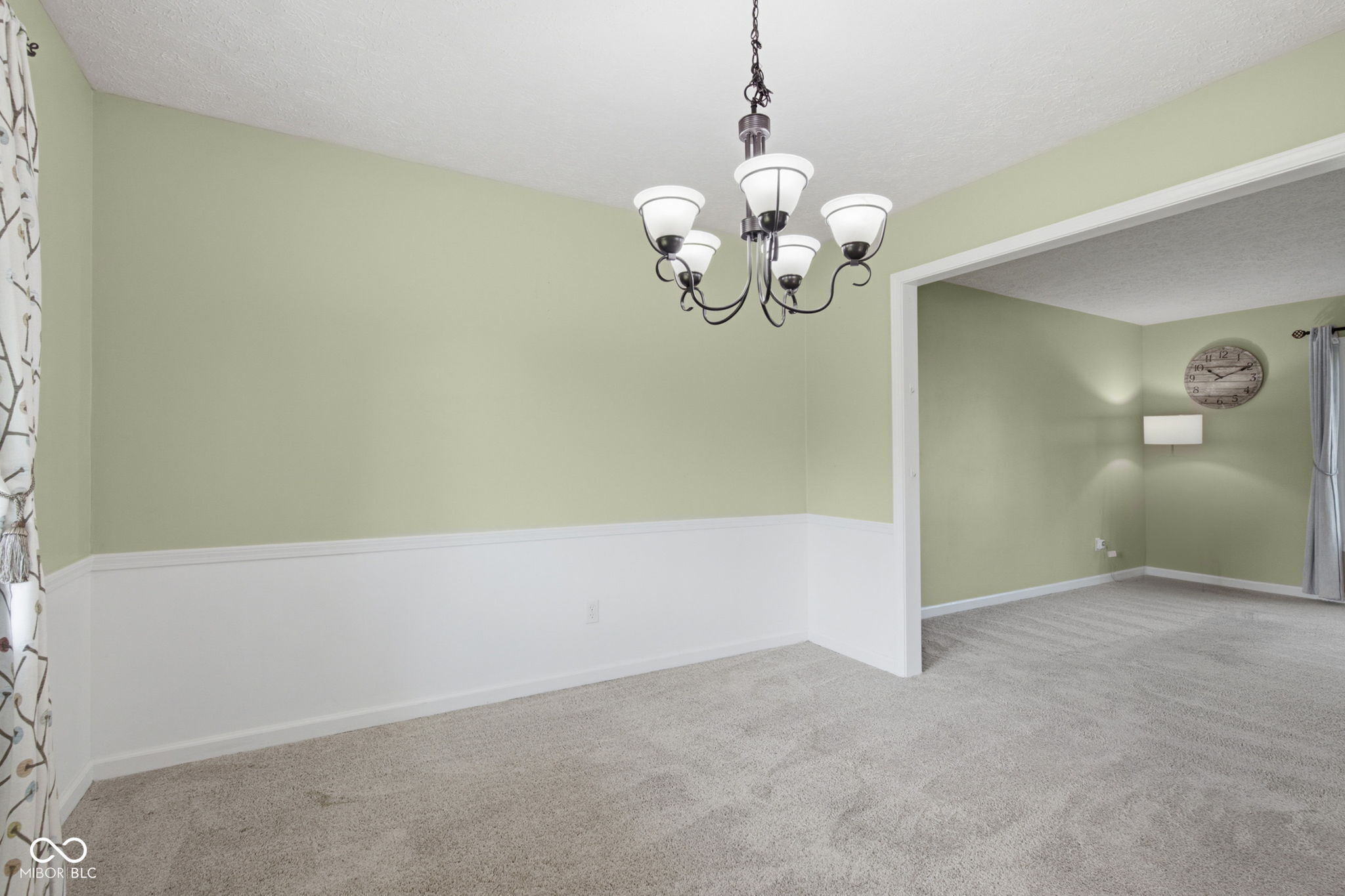 7957 Castle Lake Road Indianapolis, IN 46256 - Photo 10 of 53