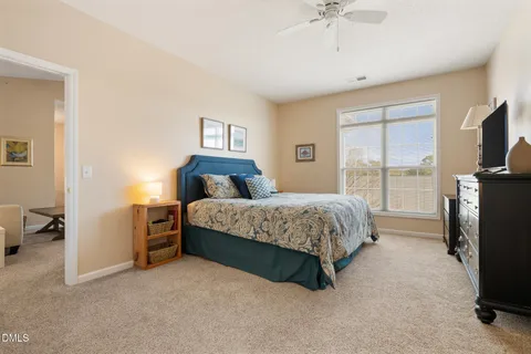 $190,000 | 2511 Huntscroft Lane, Unit 303, Raleigh, NC 27617
