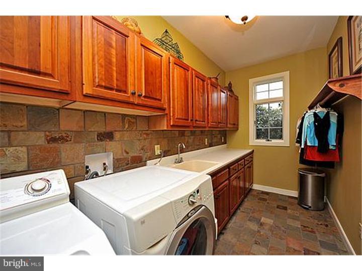 4090 Ruckman Way Doylestown, PA 18902 - Photo 14 of 24 Gallery Image 14