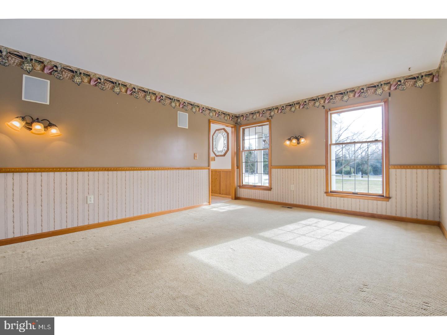 436 Heritage Road Sewell, NJ 08080 - Photo 12 of 25