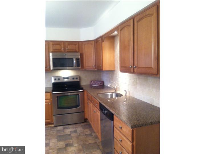 27 Glen Riddle Road Media, PA 19063 - Photo 7 of 8 Kitchen