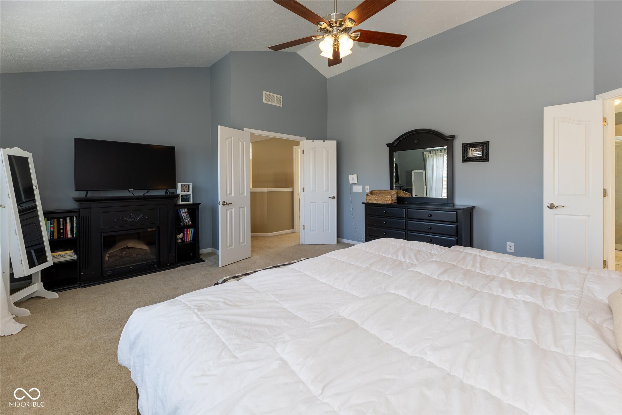 13318 Silverstone Drive Fishers, IN 46037 - Photo 21 of 37