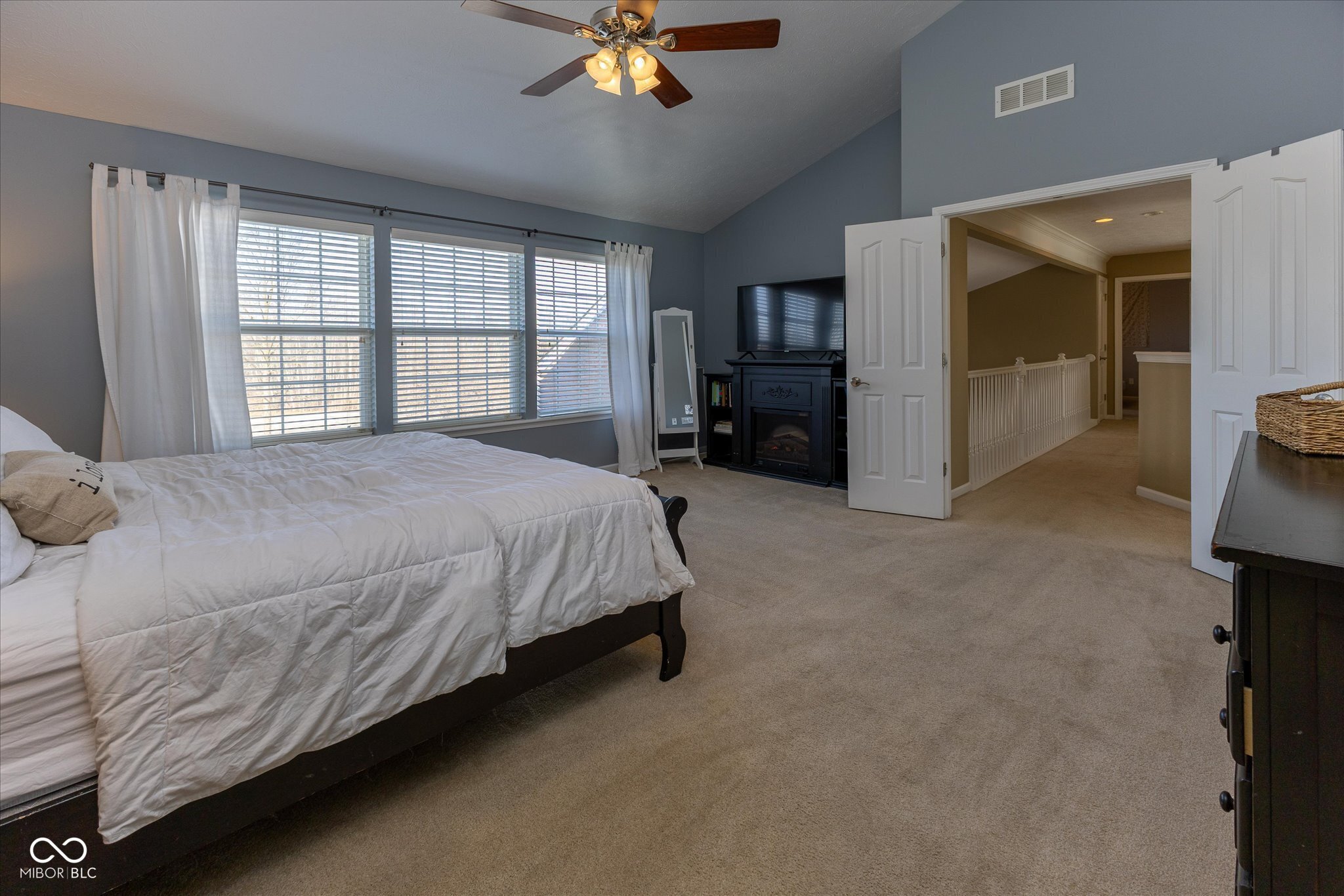 13318 Silverstone Drive Fishers, IN 46037 - Photo 22 of 37