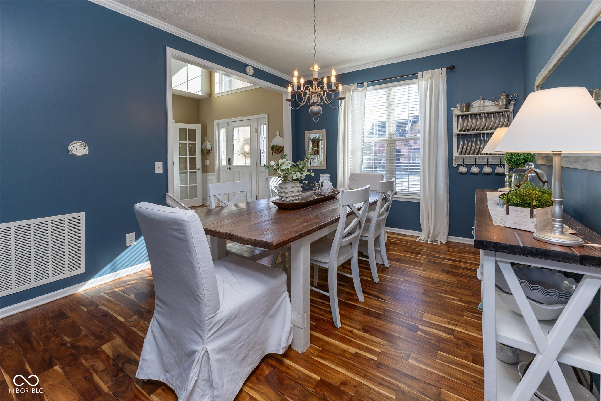 13318 Silverstone Drive Fishers, IN 46037 - Photo 6 of 37