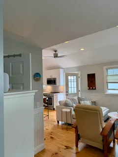 $924,900 | 6 Pleasant Avenue, Harwich Port, MA 02646