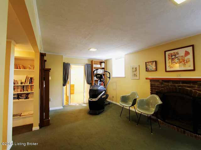 1722 Gresham Road Louisville, KY 40205 - Photo 31 of 40 32 Basement Den-Workout Area