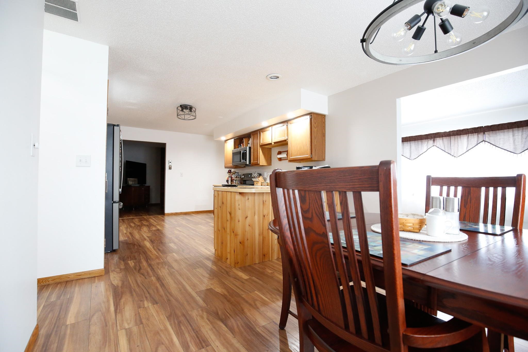 2235 Center Lane Dixon, IL 61021 - Photo 18 of 35