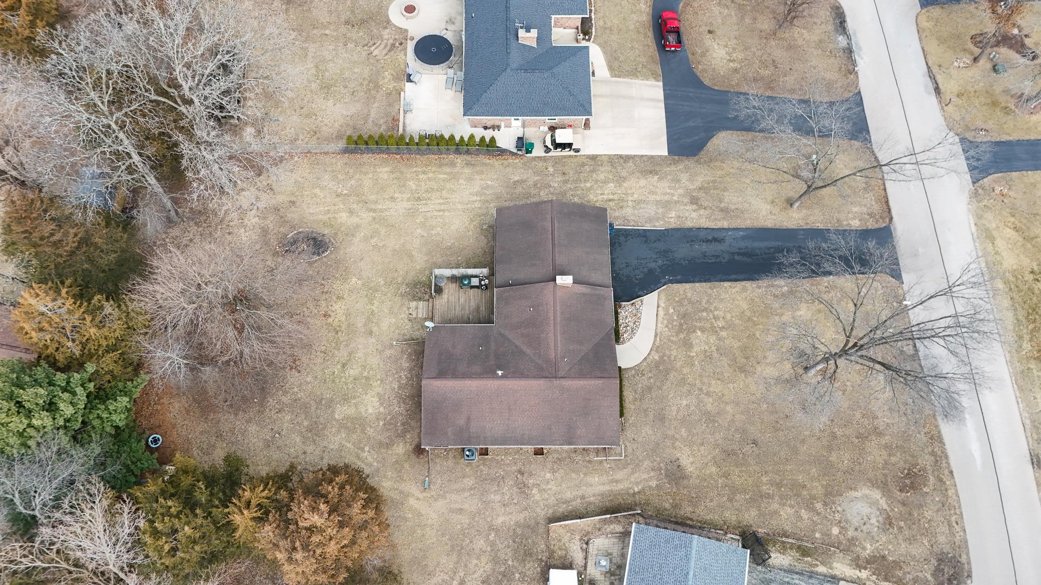 2235 Center Lane Dixon, IL 61021 - Photo 27 of 35