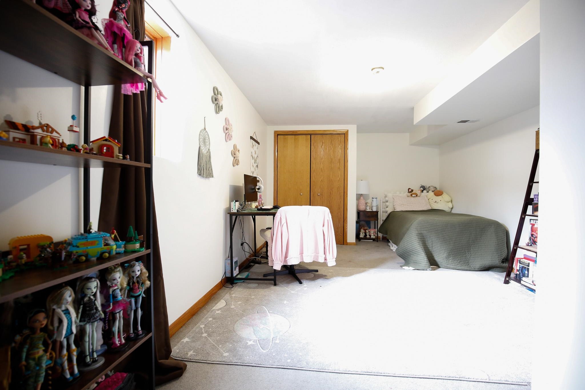 2235 Center Lane Dixon, IL 61021 - Photo 3 of 35