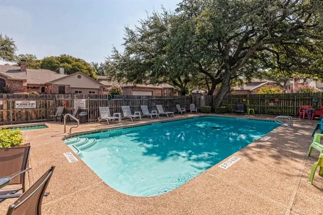 a view of outdoor space yard and patio