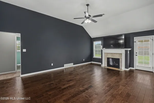 $334,900 | 2065 Owl Wing Place, Nesbit, MS 38651