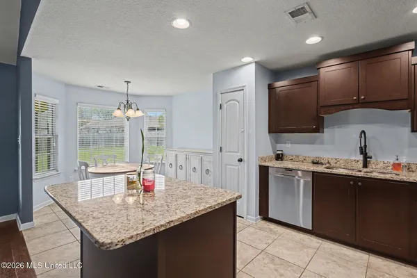 $334,900 | 2065 Owl Wing Place, Nesbit, MS 38651