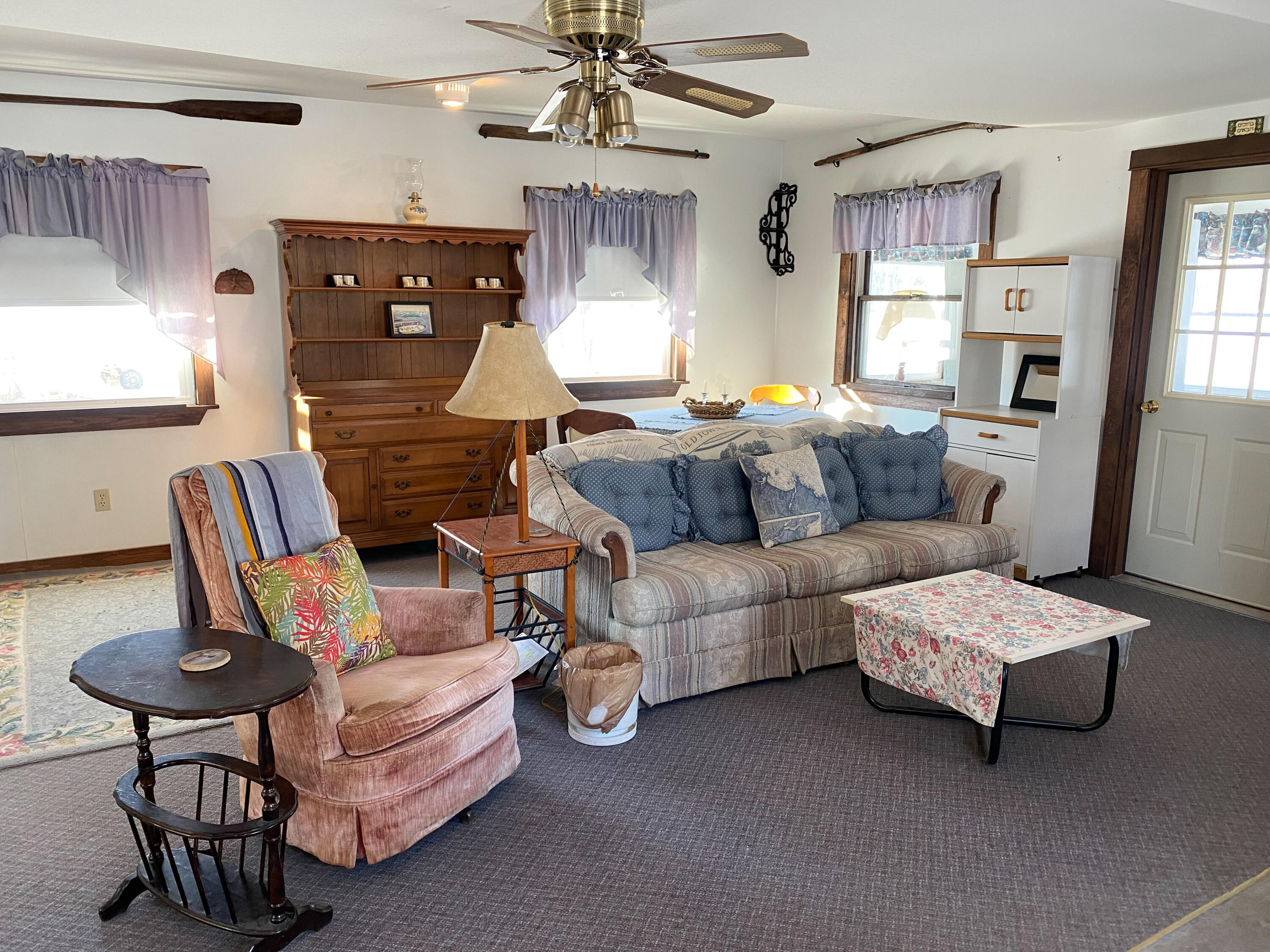 91-95 Orono Landing Road Orono, ME 04473 - Photo 27 of 38 95 Living Room