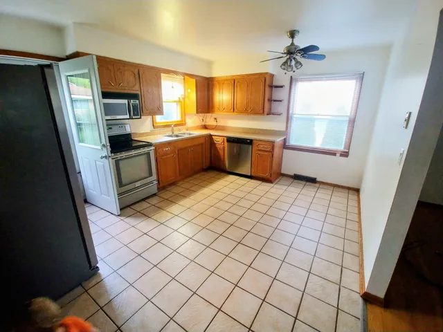 $449,800 | 12128 West Dearbourn Avenue, Unit 12130, Wauwatosa, WI 53226