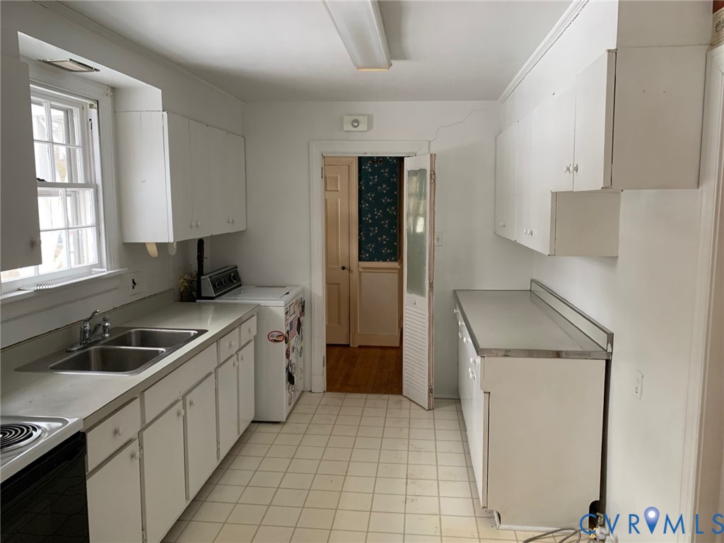 7444 Tanglewood Road Richmond, VA 23225 - Photo 4 of 18