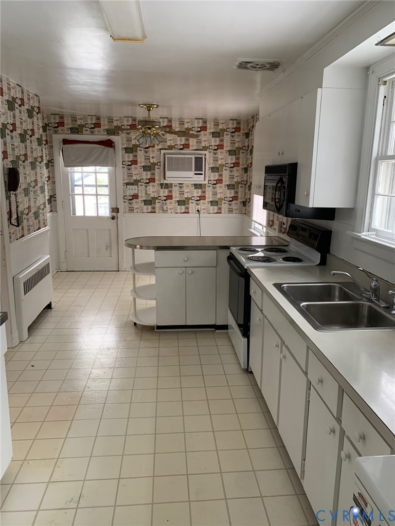 7444 Tanglewood Road Richmond, VA 23225 - Photo 6 of 18