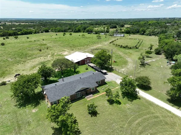 $449,000 | 377 B County Road 3244, Hico, TX 76457