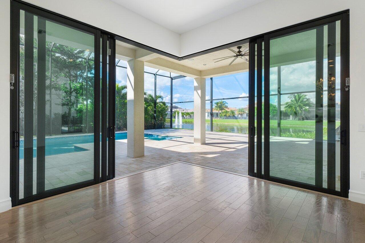 9711 Rennes Lane Delray Beach, FL 33446 - Photo 16 of 42 020-9711RennesLane-DelrayBeach-FL-33446-