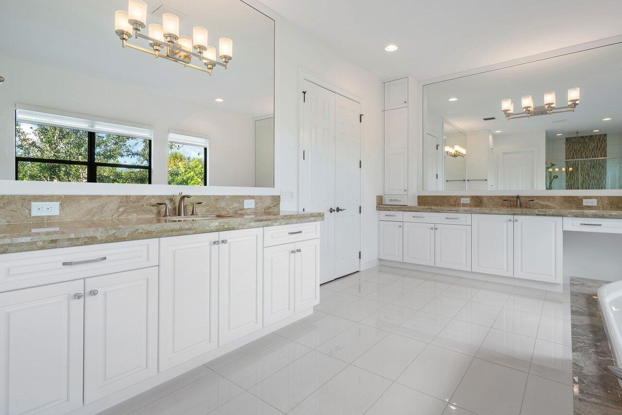 9711 Rennes Lane Delray Beach, FL 33446 - Photo 24 of 42 050-9711RennesLane-DelrayBeach-FL-33446-