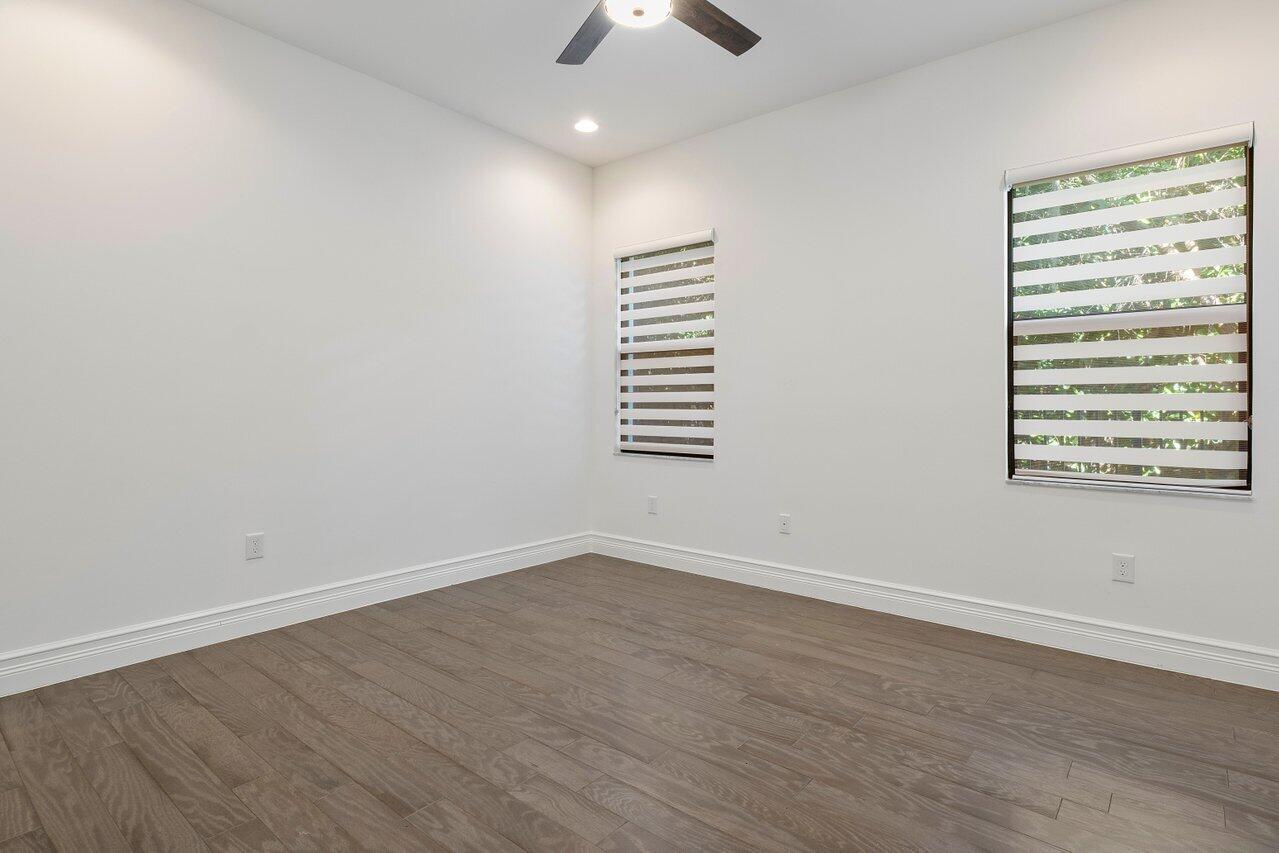 9711 Rennes Lane Delray Beach, FL 33446 - Photo 29 of 42 025-9711RennesLane-DelrayBeach-FL-33446-
