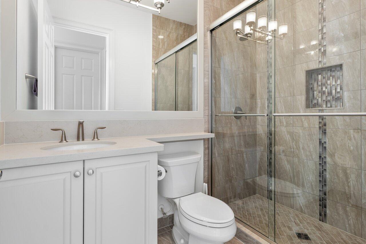 9711 Rennes Lane Delray Beach, FL 33446 - Photo 34 of 42 037-9711RennesLane-DelrayBeach-FL-33446-
