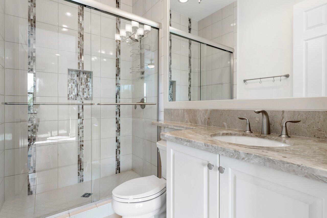 9711 Rennes Lane Delray Beach, FL 33446 - Photo 37 of 42 041-9711RennesLane-DelrayBeach-FL-33446-