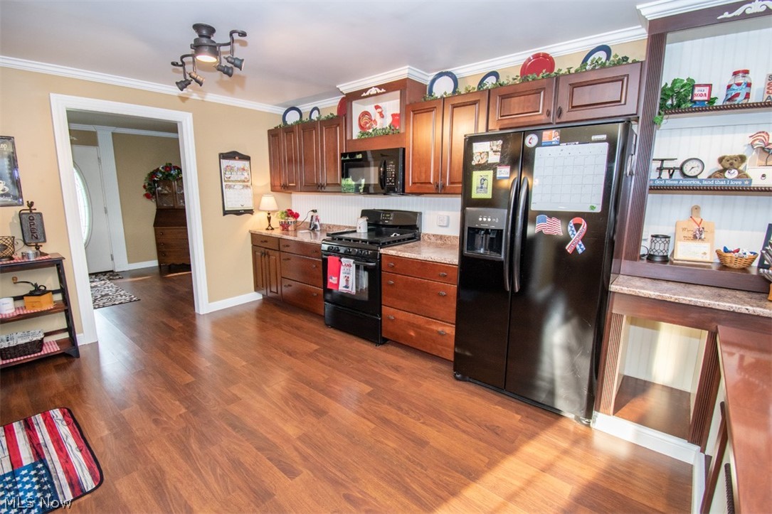 6381 Fairview Road Austintown, OH 44515 - Photo 5 of 35 Gallery Image 5
