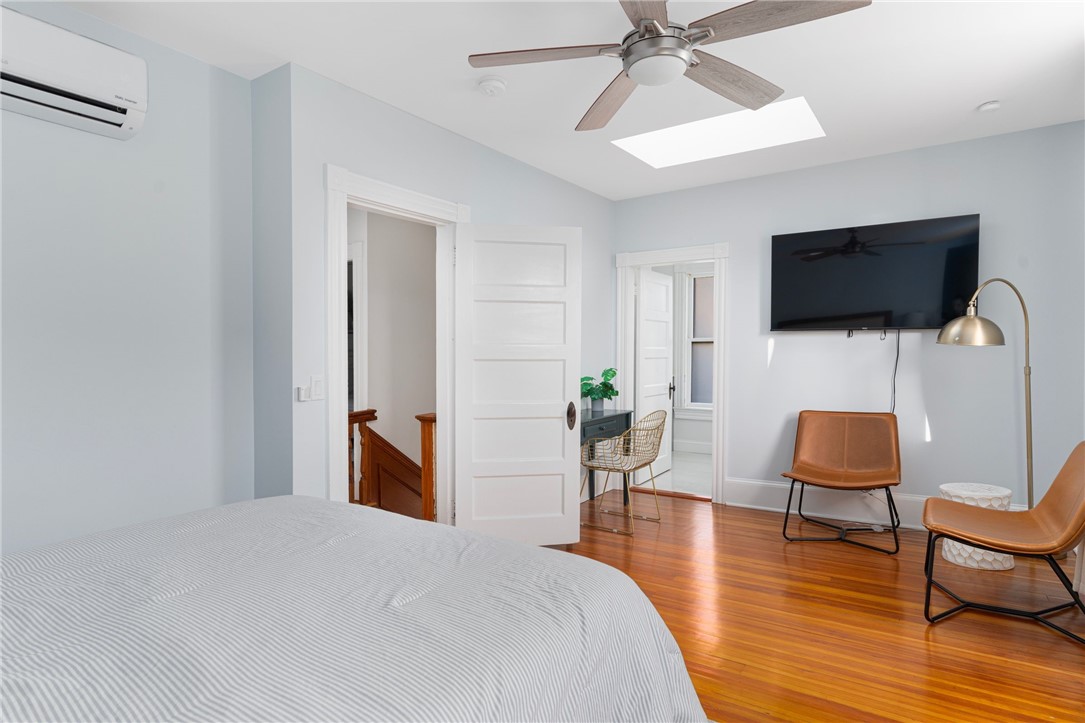299 Prospect Avenue Middletown, RI 02842 - Photo 20 of 47