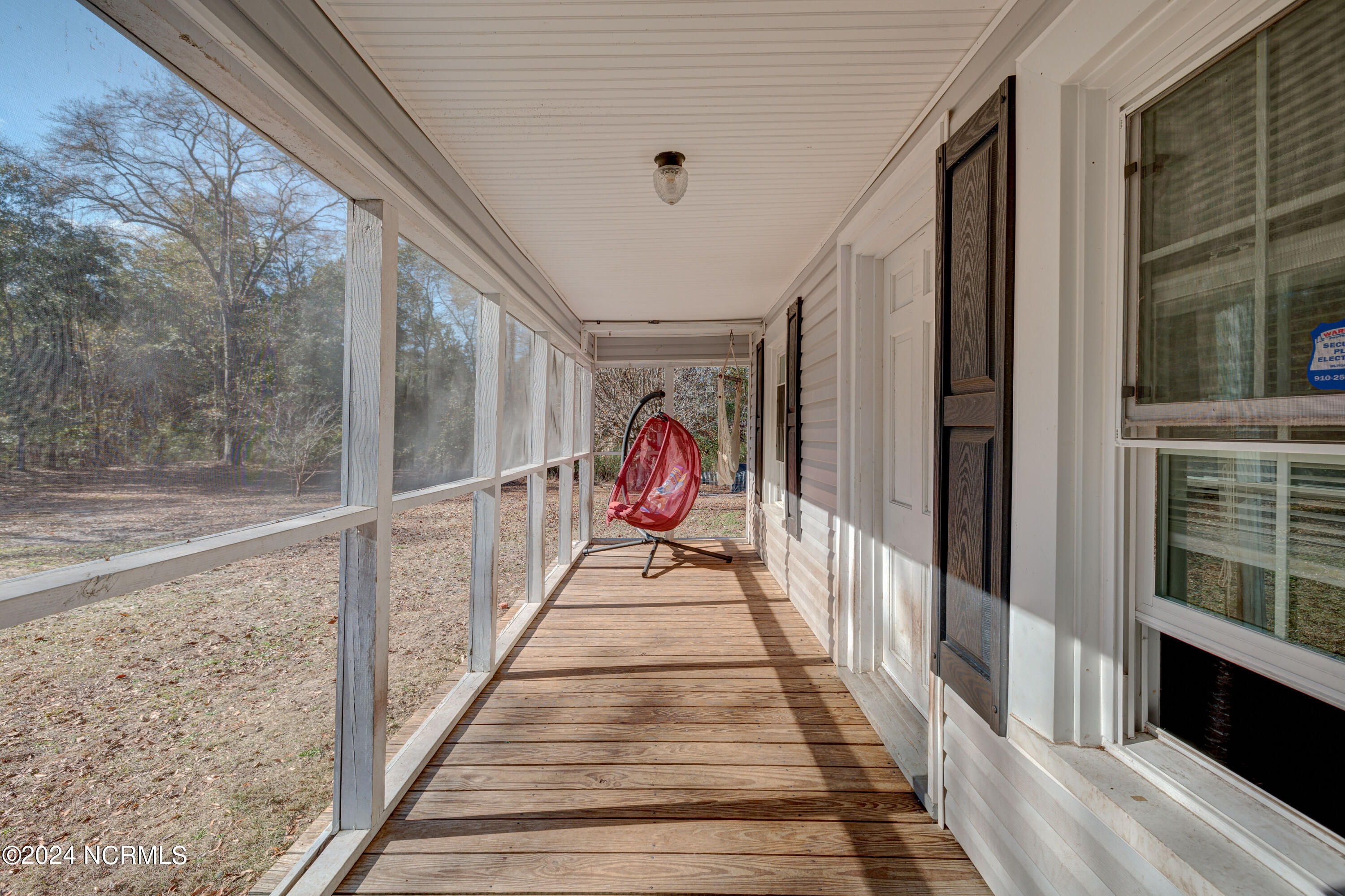 305 Over Lyon Road Kelly, NC 28448 - Photo 9 of 43 305OVerLyonEdit-9