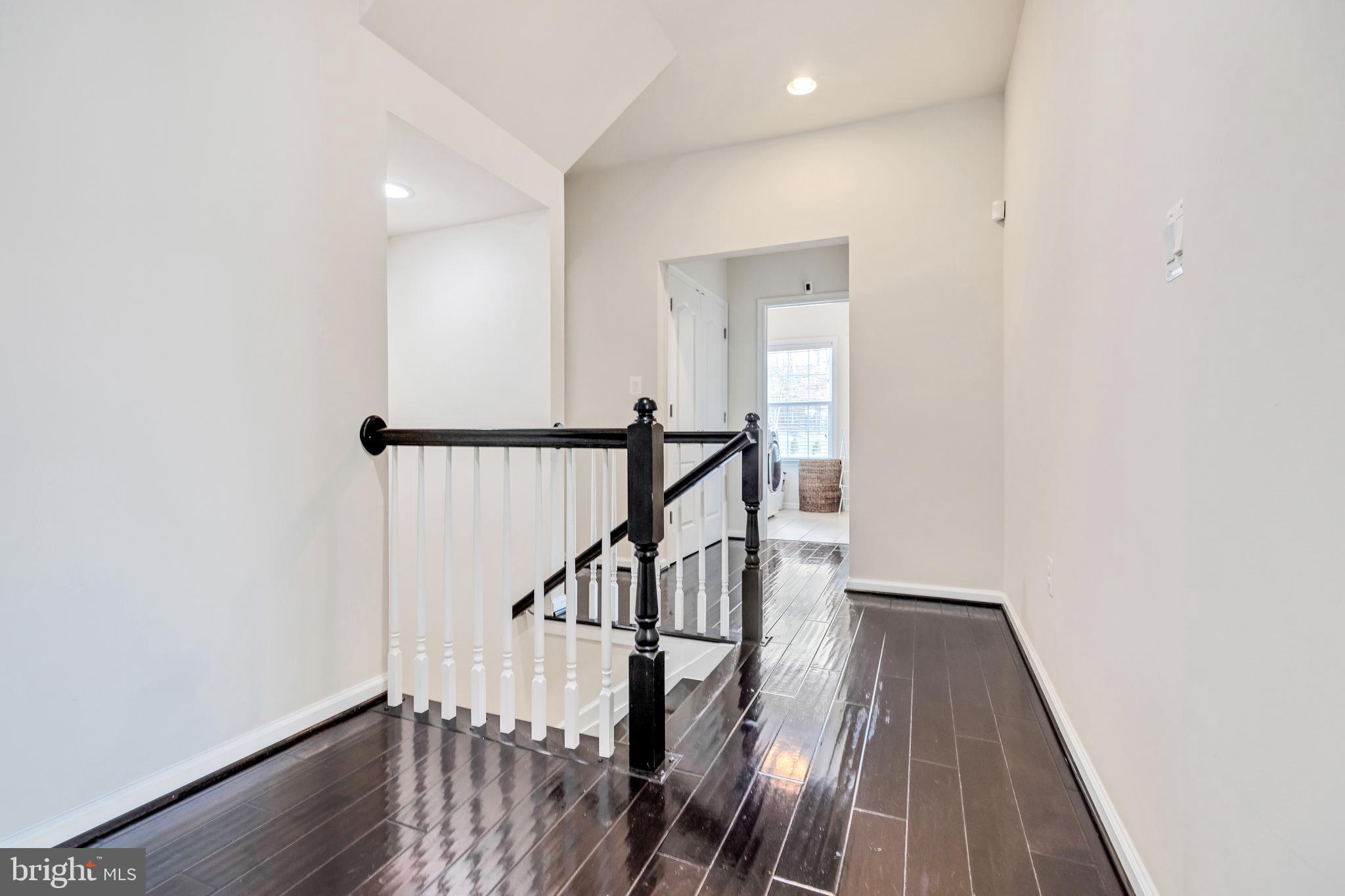 7311 Hayfield Road Alexandria, VA 22315 - Photo 17 of 42