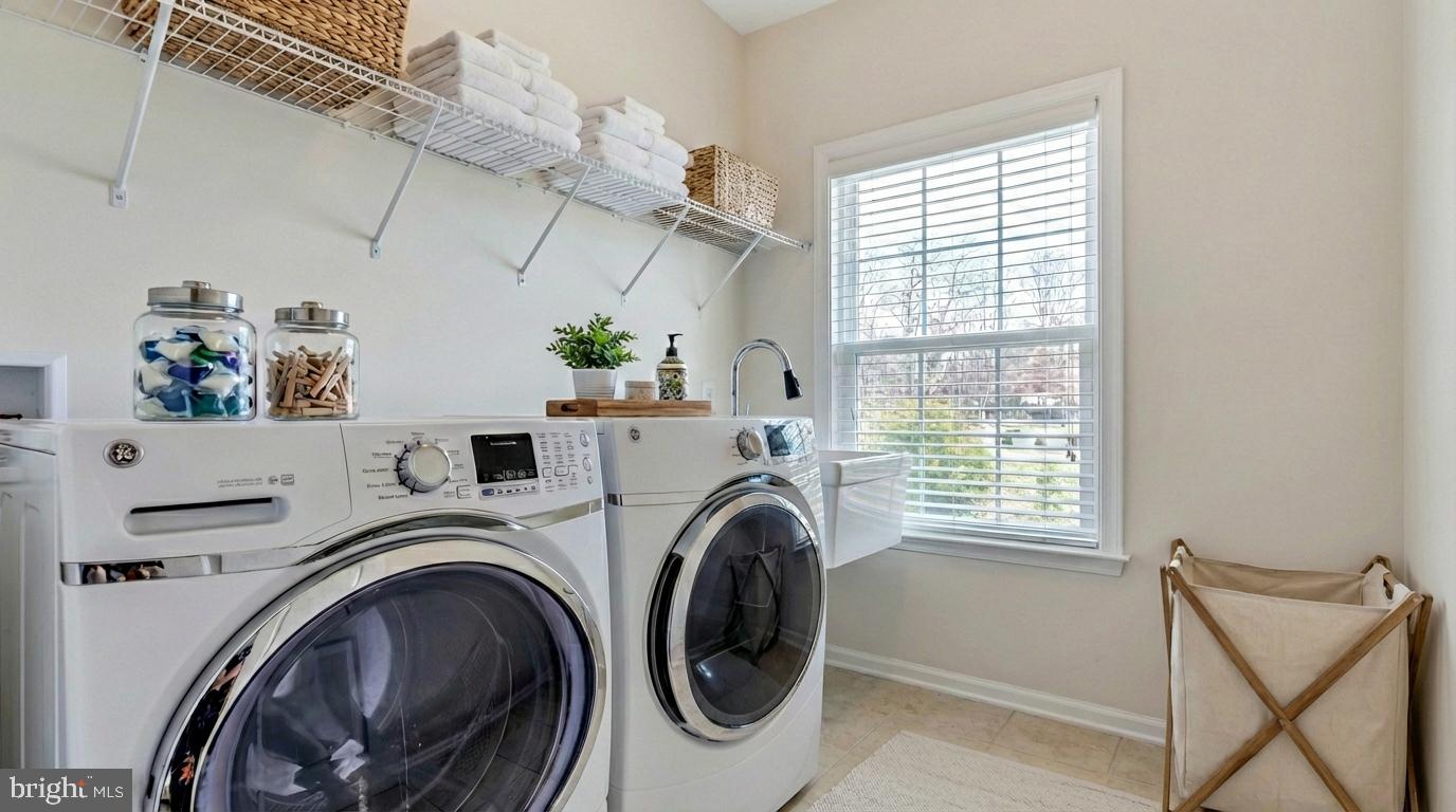 7311 Hayfield Road Alexandria, VA 22315 - Photo 20 of 42