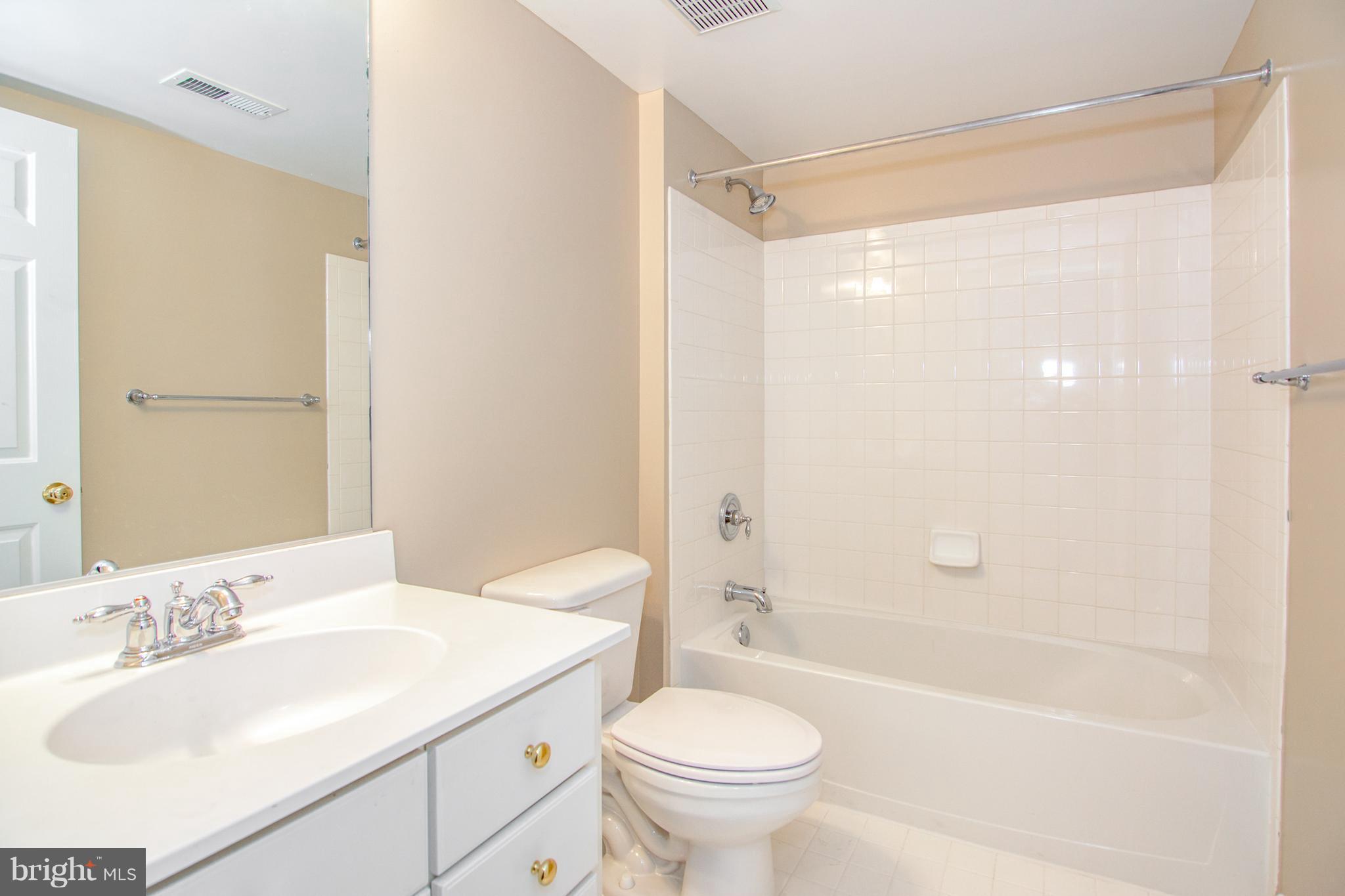 5146 Key View Way Perry Hall, MD 21128 - Photo 11 of 27 Bath