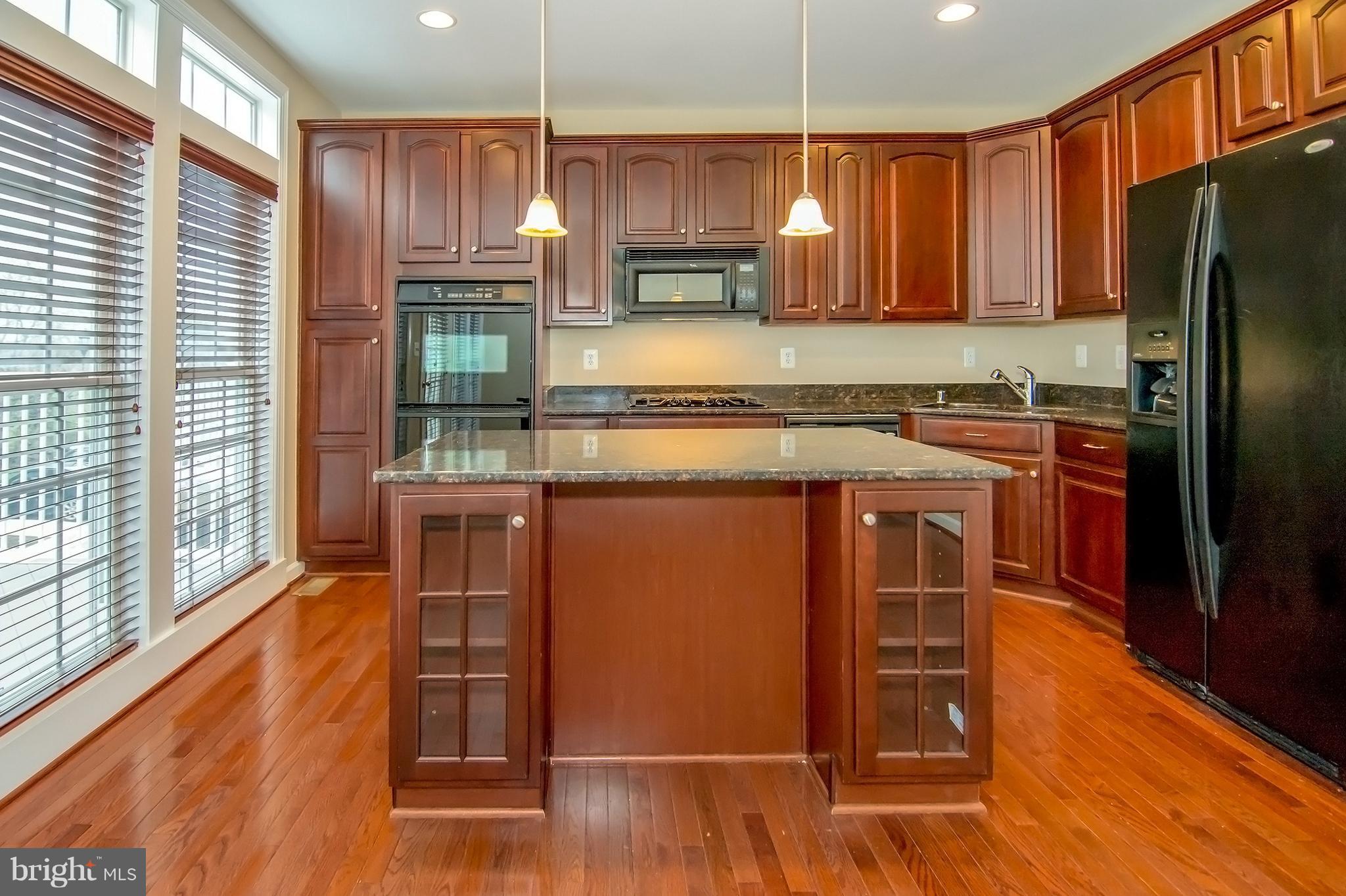 5146 Key View Way Perry Hall, MD 21128 - Photo 7 of 27 Kitchen