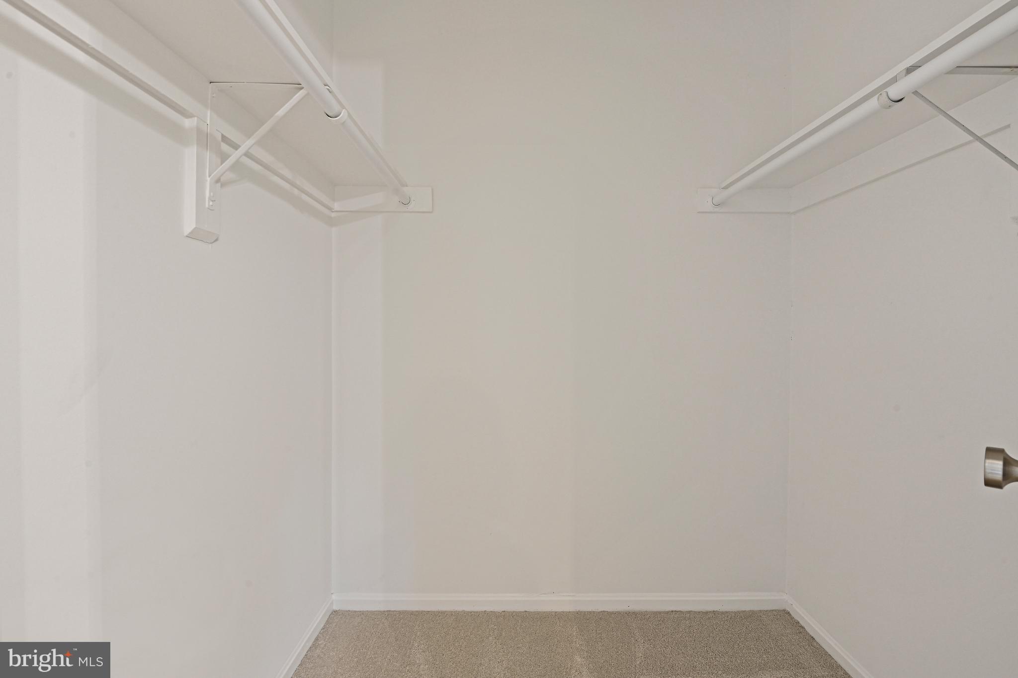 9060 Brook Ford Road Burke, VA 22015 - Photo 25 of 56 a view of small space