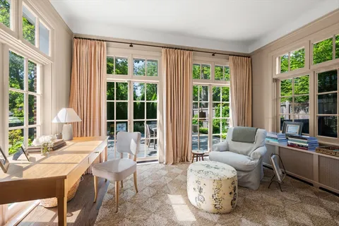 $2,100,000 | 870 Bryant Avenue, Winnetka, IL 60093