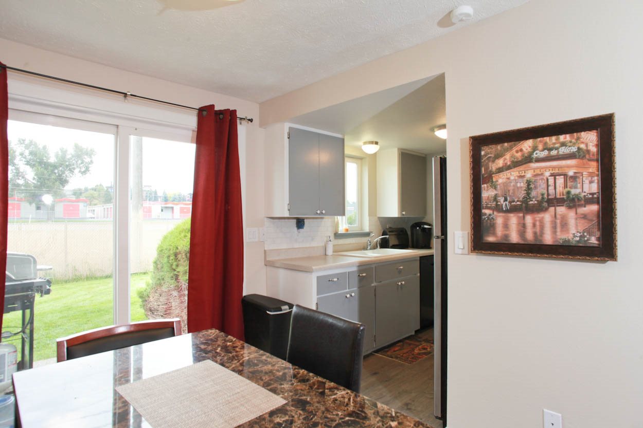 2105 North Houk Road, Unit 6 Spokane Valley, WA 99216 - Photo 5 of 13 Gallery Image 5