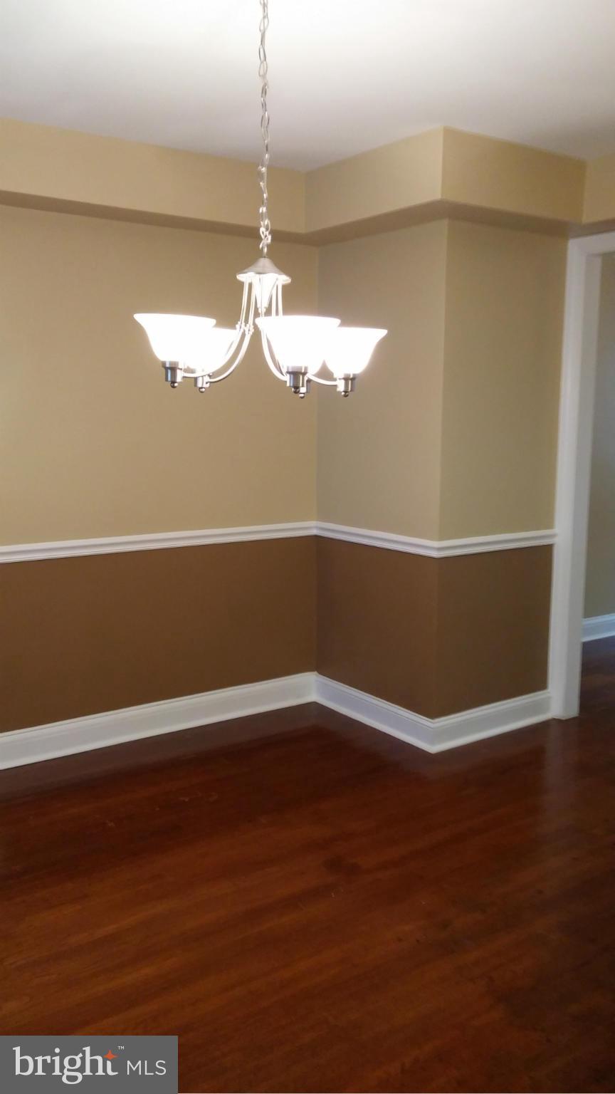 3814 Ednor Road Baltimore, MD 21218 - Photo 3 of 16 Dining Room