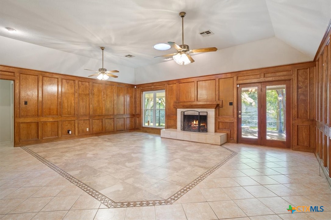 2422 Smith Bluff Road Salado, TX 76571 - Photo 9 of 38