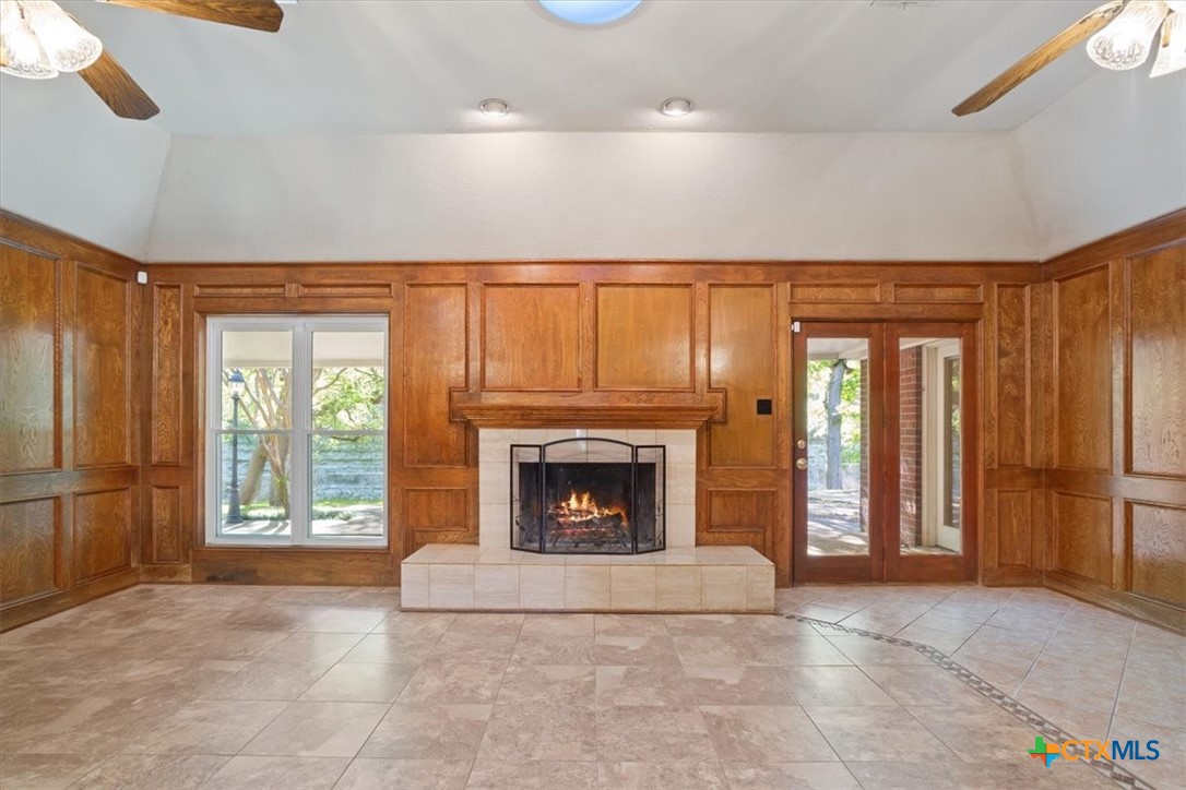 2422 Smith Bluff Road Salado, TX 76571 - Photo 10 of 38