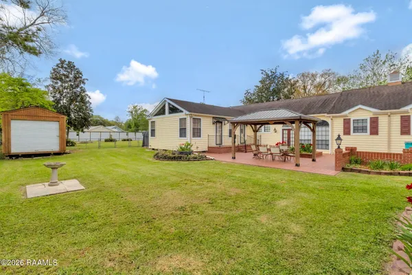 $269,900 | 107 MacArthur Drive, Sunset, LA 70584