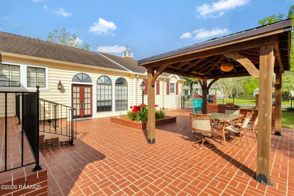 $269,900 | 107 MacArthur Drive, Sunset, LA 70584