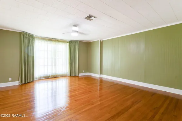 $269,900 | 107 MacArthur Drive, Sunset, LA 70584