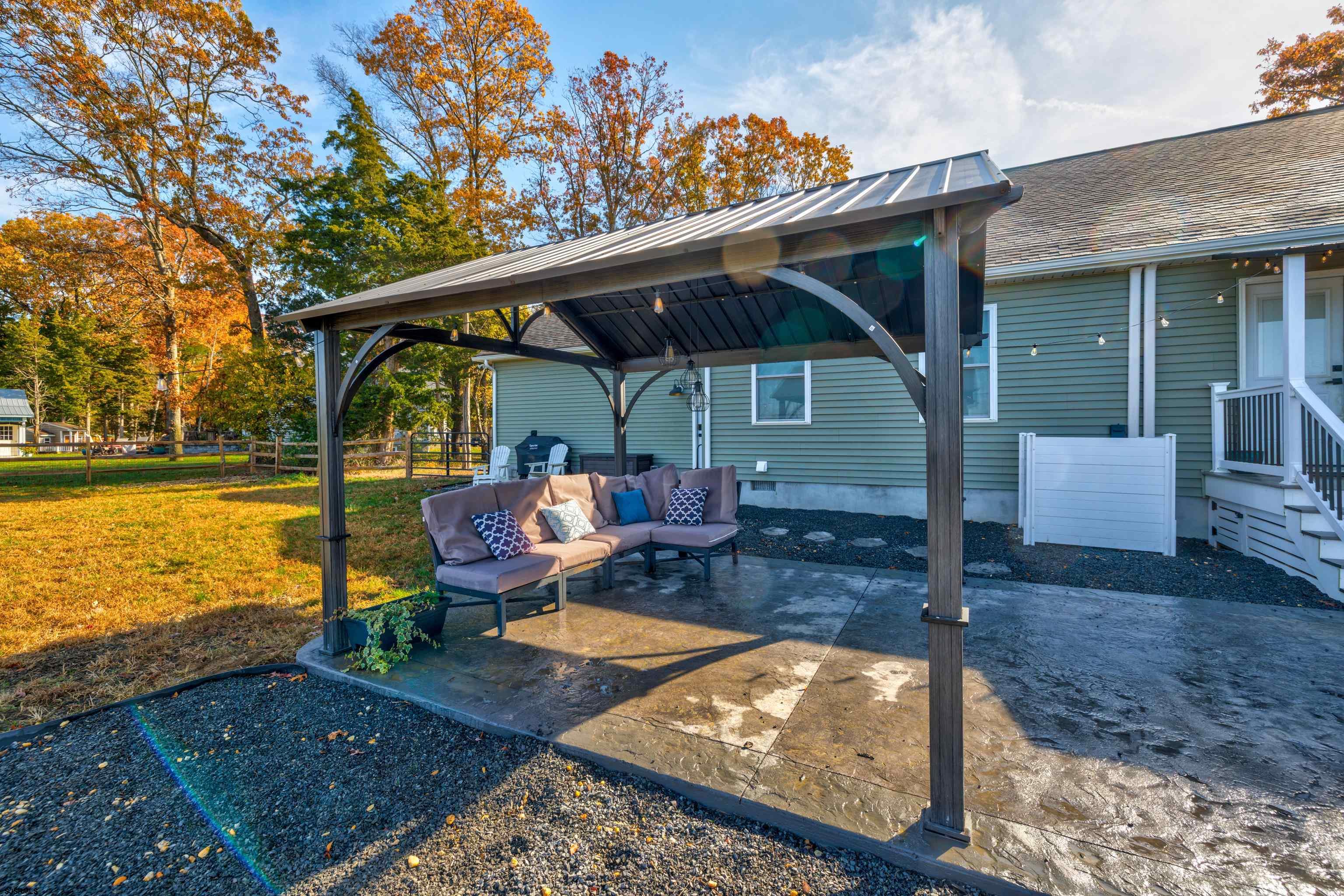 8 Gibson Lane Rio Grande, NJ 08210 - Photo 32 of 45 an outdoor space with furniture