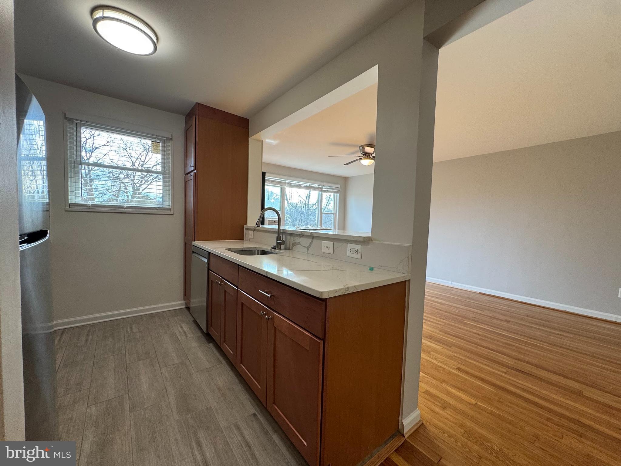 500 South Courthouse Road, Unit 12 Arlington, VA 22204 - Photo 18 of 21