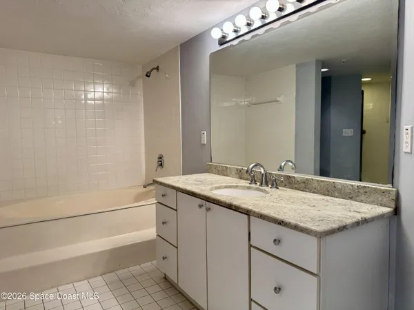 $645,000 | 1 John Anderson Drive, Unit 303, Ormond Beach, FL 32176