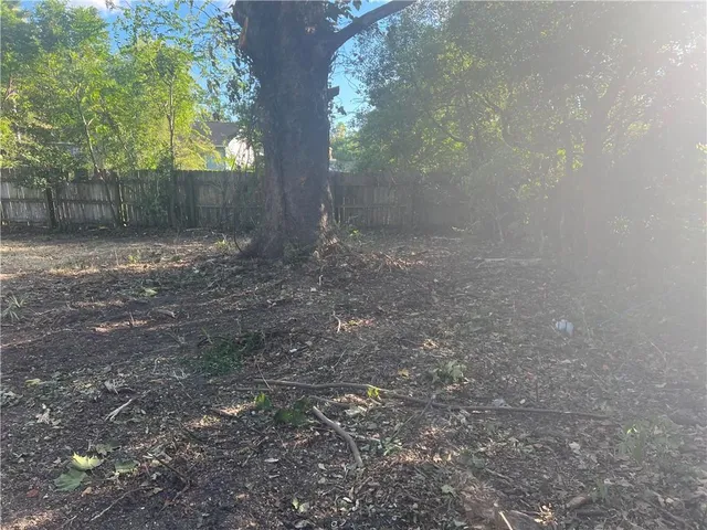 $35,000 | 58 East Claiborne Square, Chalmette, LA 70043