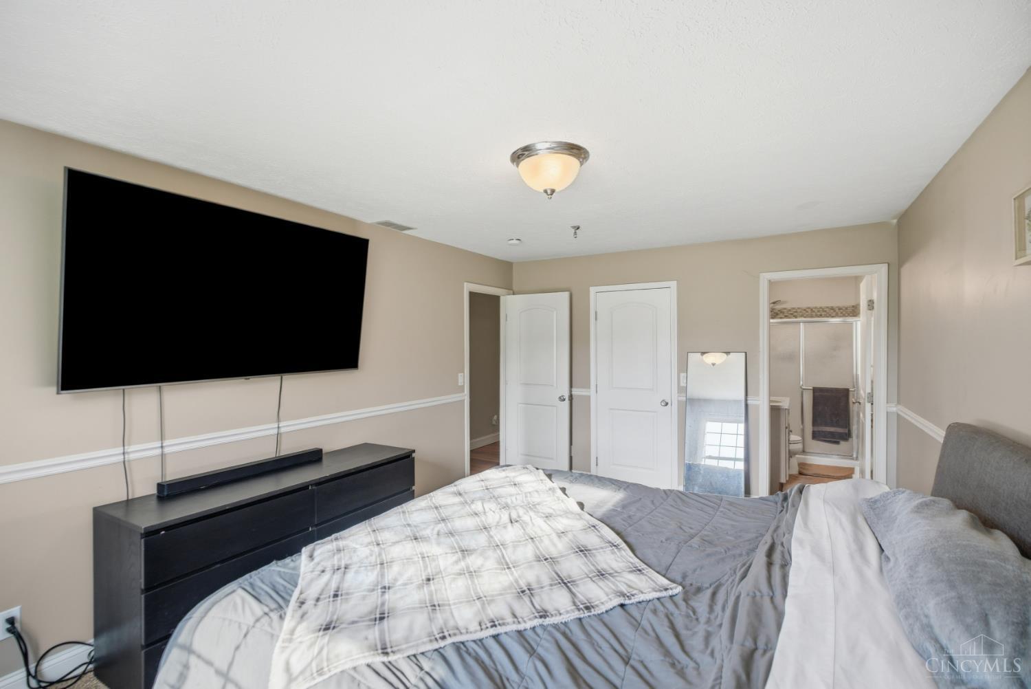 3051 Bachelier Road Amelia, OH 45102 - Photo 22 of 38 Gallery Image 22