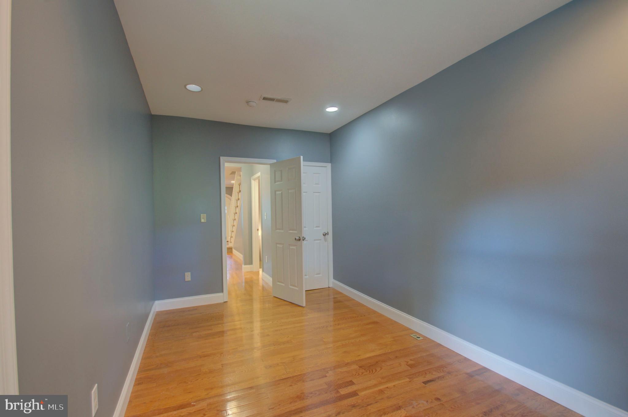 4626 Rokeby Road Baltimore, MD 21229 - Photo 14 of 27 Main Level Bedroom